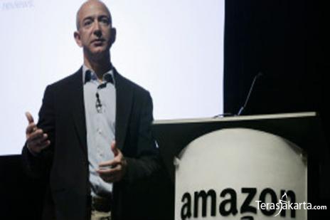 Bos Amazon Temukan Mesin Apollo 11 16JeffBezos.jpg
